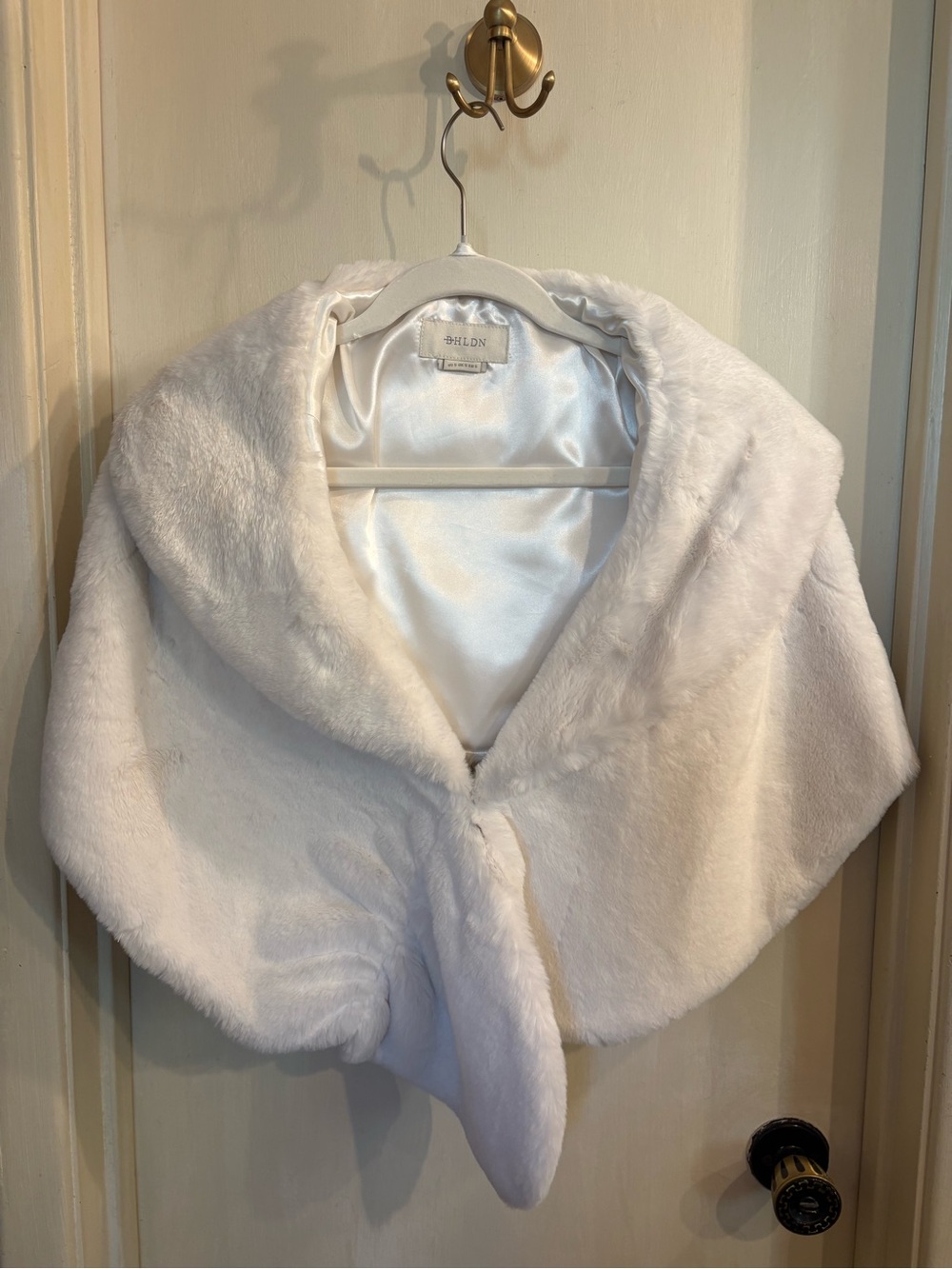 BHLDN White Faux Fur Bridal Shoulder Wrap
